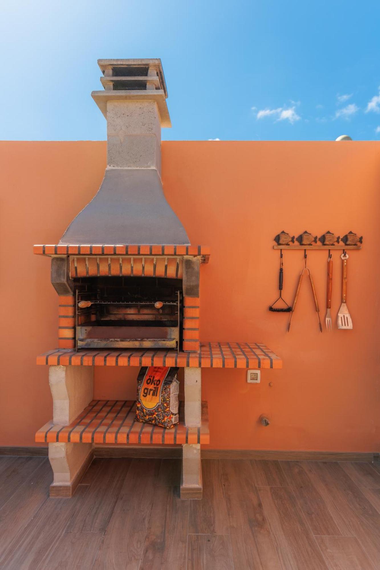 לה אוליבה Villa Jacuzzi & Barbecue מראה חיצוני תמונה